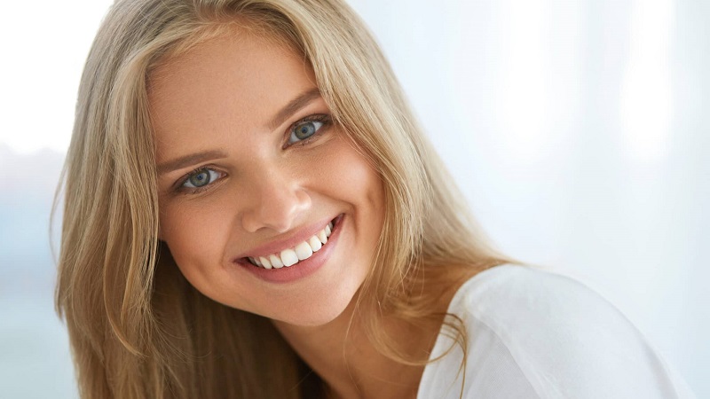 ویژگیهای بهترین متخصص طرح لبخند در اصفهان چیست؟